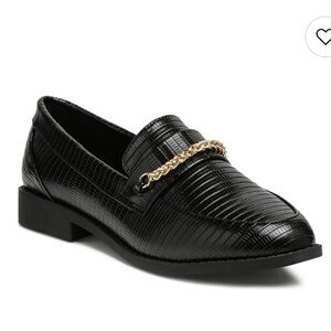 London Rag Black Vouse Low Block Loafers Adorned w Golden Chain Women’s Size 7